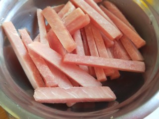 香辣里脊肉条  新文美食 