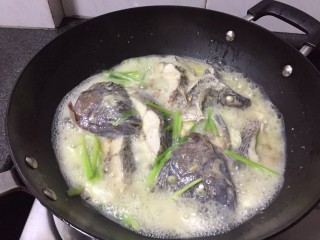 清蒸鱼(时间煮雨)